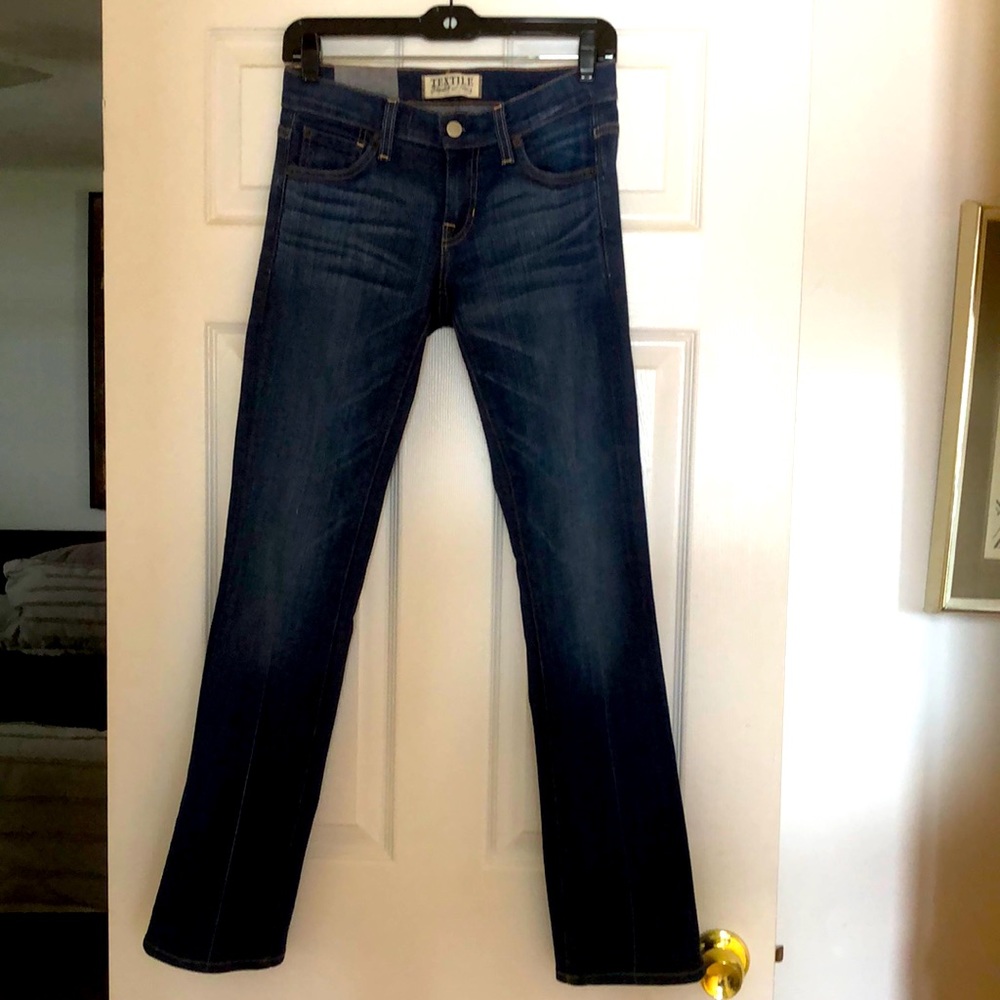 Elizabeth and James- Tyler Boot Leg Jeans Size 25